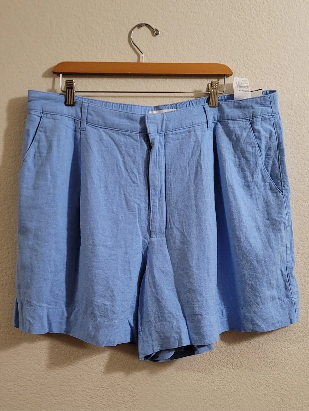 NWT Abercrombie & Fitch High Waist Tailored Pleated Shorts XL